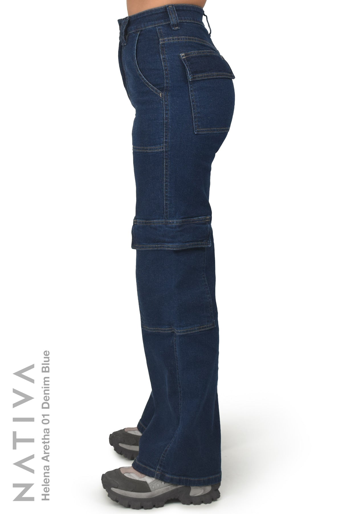 STRAIGHT JEANS, HELENA ARETHA 01 DENIM BLUE. Talle Alto. Con tejidos ESFD (Extreme Stretch Flattering Denim). Cintura Ajustable PERFECT FIT®