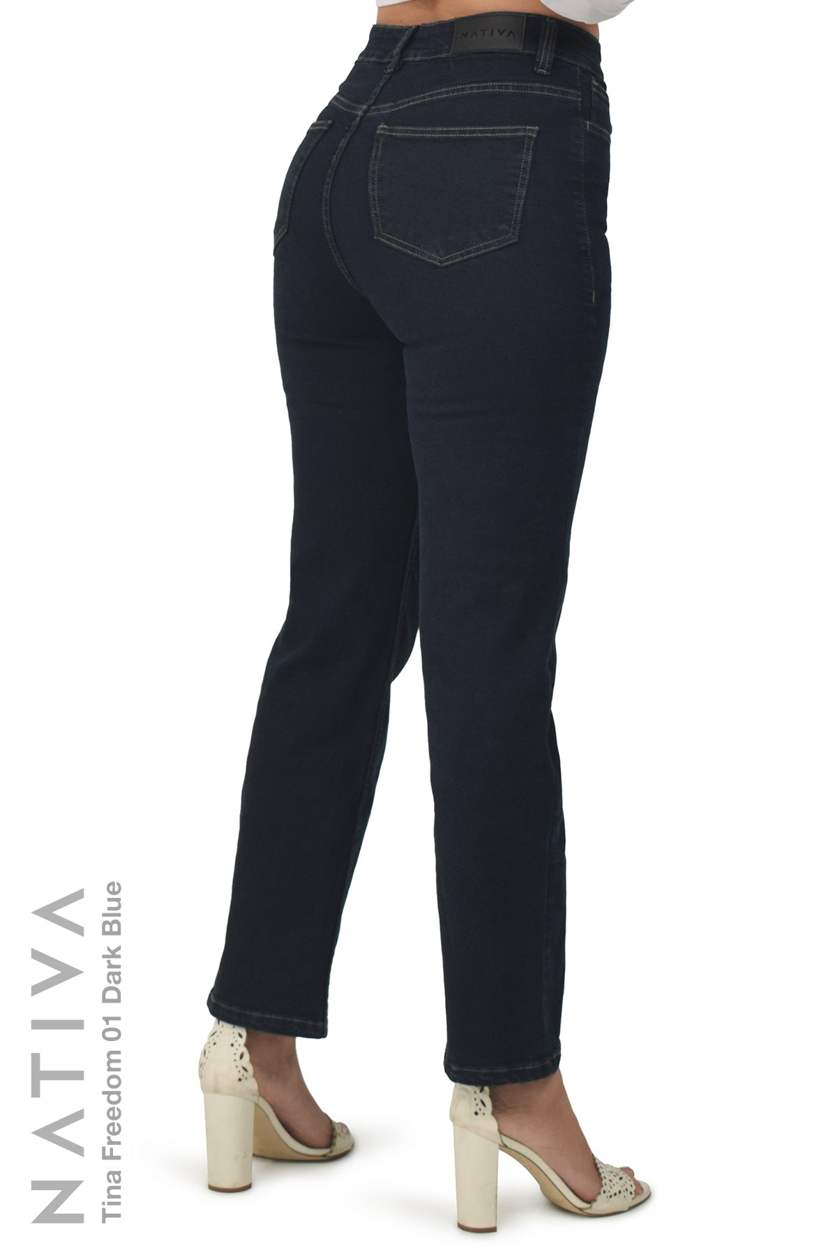 STRAIGHT JEANS, TINA FREEDOM 01 DARK BLUE. Talle Alto. Con tejidos ESFD (Extreme Stretch Flattering Denim). Cintura Ajustable PERFECT FIT®